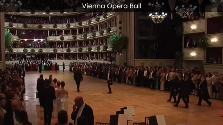 Vienna Opera Ball: A Night of Glamour and Elegance in the Heart of Vienna