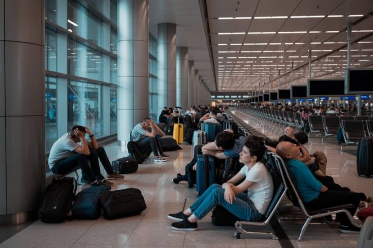 Passengers Face Travel Disruptions Across Asia in Indonesia, Malaysia, Vietnam, Taiwan, and Hong Kong as Batik Air, Malaysia Airlines, Cathay Pacific, VietJet, United, and More Cancel Over 20 Flights Impacting Jakarta, Kuala Lumpur, Hong Kong, Taipei, Ho Chi Minh City, Sydney, and More Routes – New Update